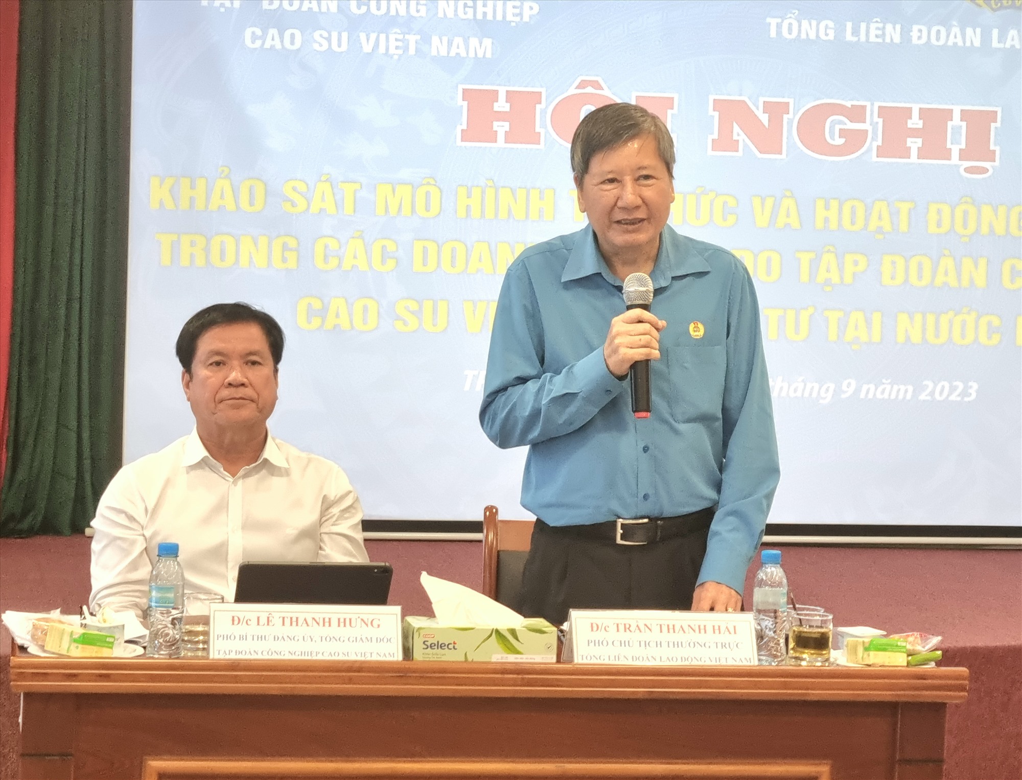 Tăng cường gắn kết hoạt động công đoàn để bảo vệ quyền lợi của NLĐ